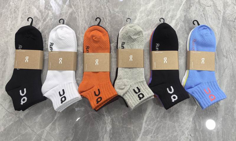 ON socks QY02